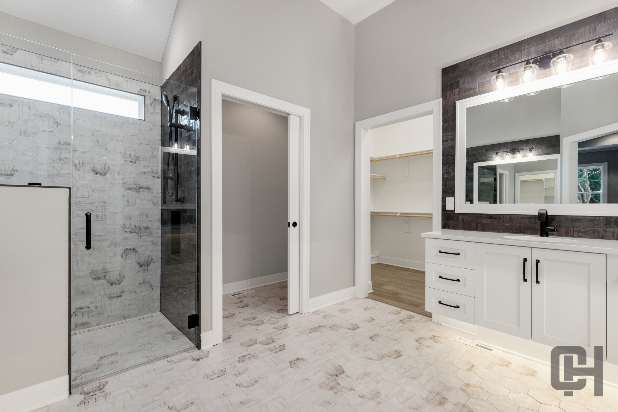 Madalena Bathroom With Double Vanity And Large Mirror