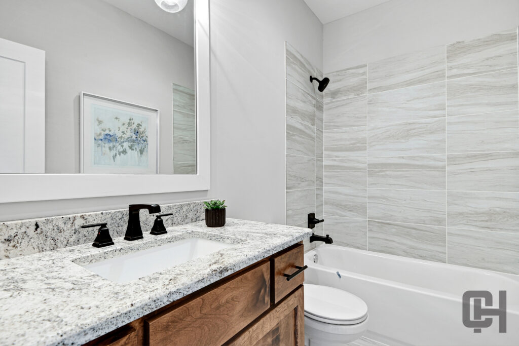 Verona III Bathroom With Large Mirror And Sinks