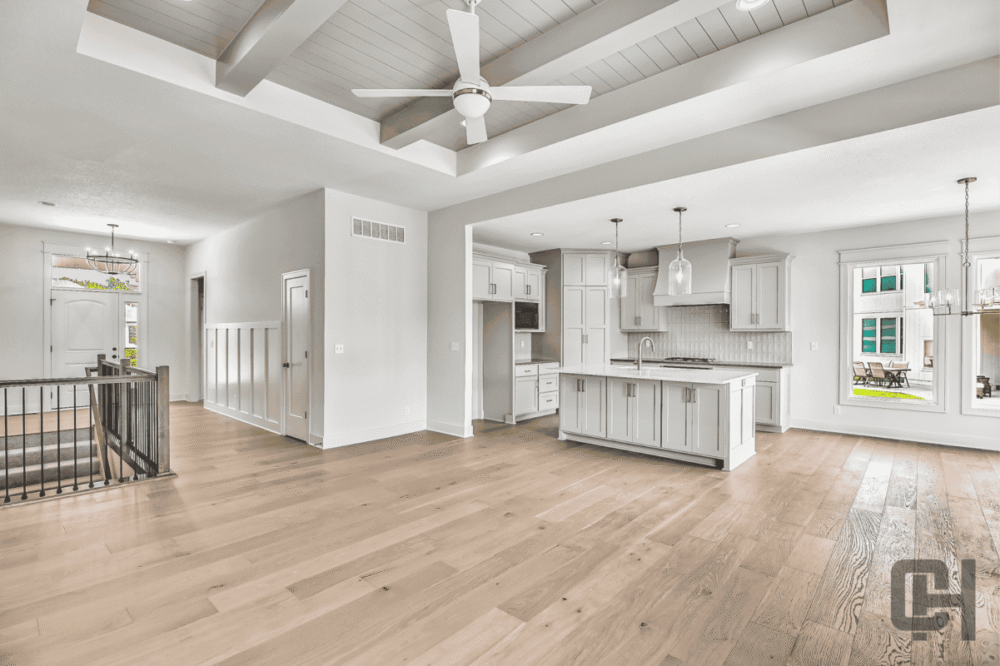 Verona II open concept living and kitchen area