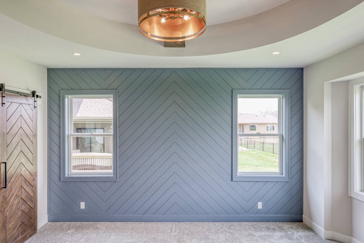 Decorative Accent Wall With Custom Paint Detail