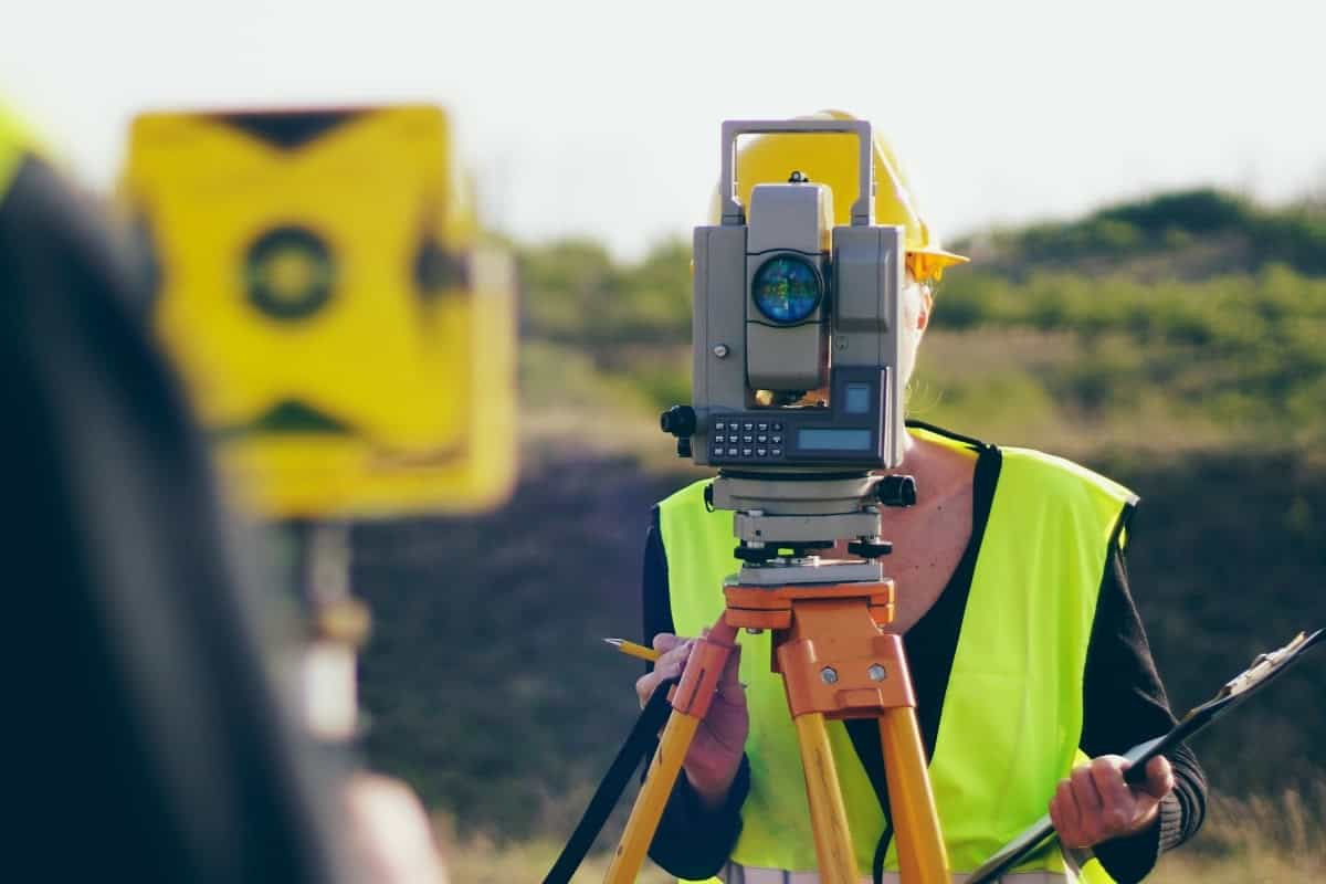 Professional Land Surveying For Build On Your Land Project