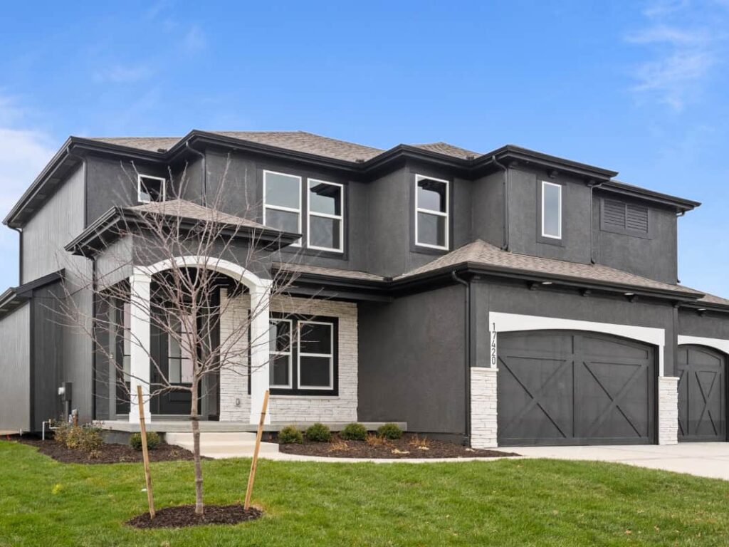 Modern Front Elevation Of Comerio Home In Northwest Arkansas