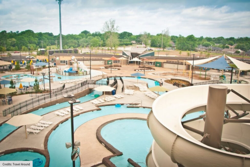 Rogers Aquatic Center Water Park In Rogers Arkansas